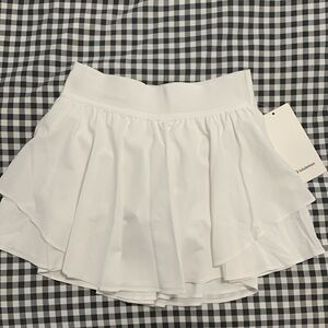 Lululemon Court Rival Skirt - White - Size 4